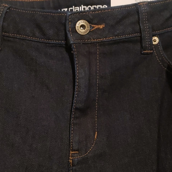 Jeans - Picture 4 of 4